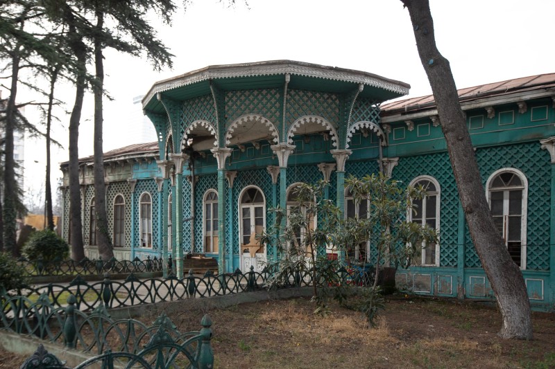 Mushtaidi Garden,