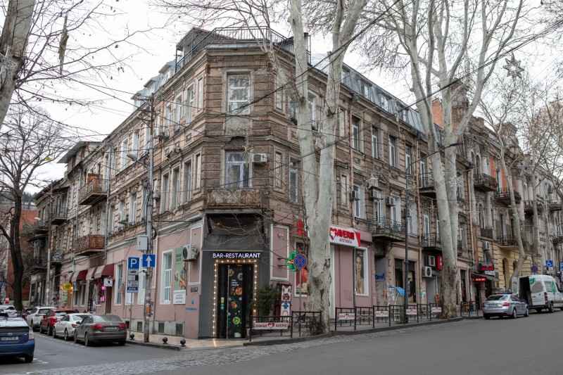 1,  Machabeli and 6, Leonidze Streets